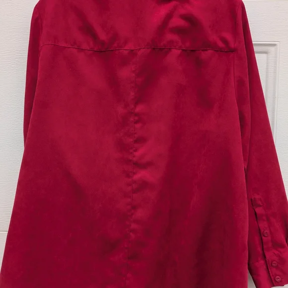 Catherines Red Button Down Long Sleeve Shirt, 1X - Picture 3 of 6
